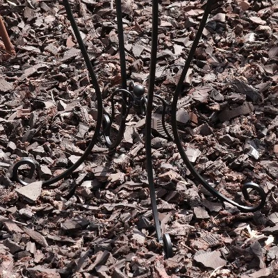 Sunnydaze Decor Sunnydaze Outdoor Graceful Curved Steel Gazing Globe Stand - 18.25" - Black 8 Sunnydaze Decor Sunnydaze Outdoor Graceful Curved Steel Gazing Globe Stand - 18.25" - Black - Image 6